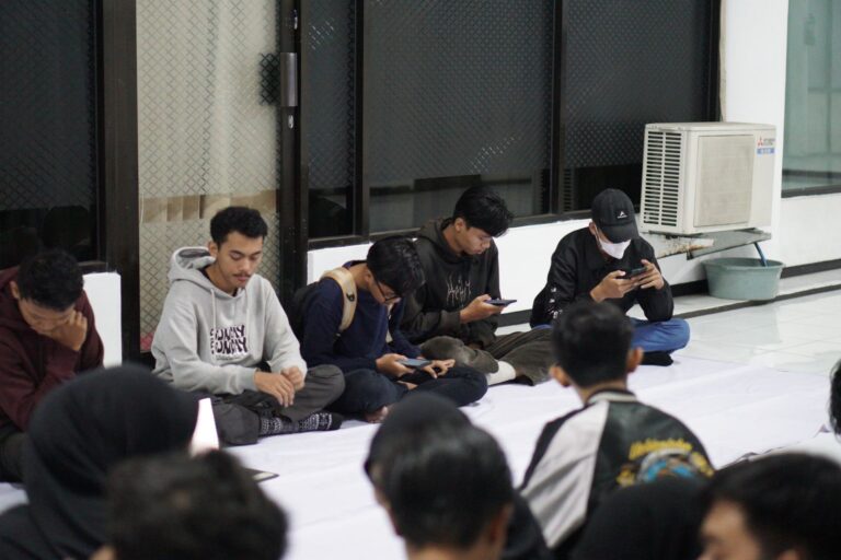 Forum Diskusi Debate’s Community Mengkaji Korelasi Sistem Presidensial dengan Dinamika Politik di Indonesia