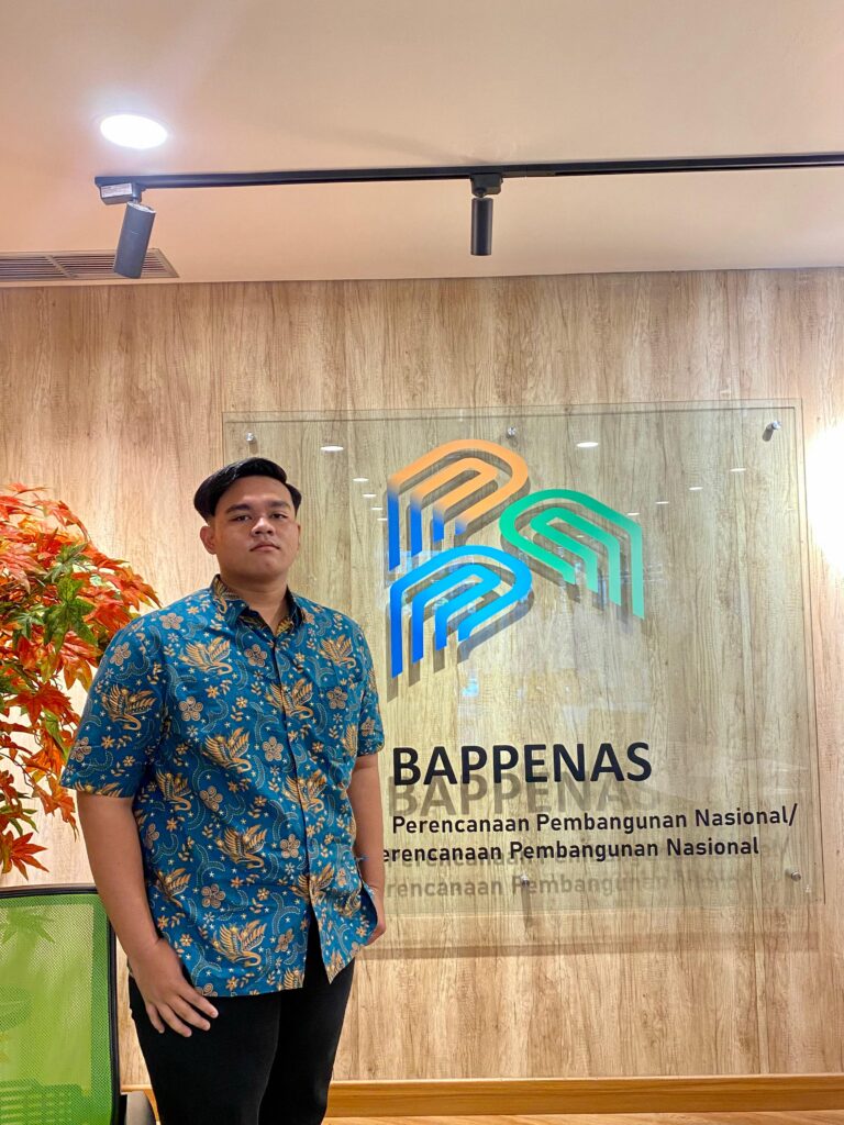 Kembangkan Relasi dan Wawasan, Mahasiswa IP Magang MBKM di BAPPENAS