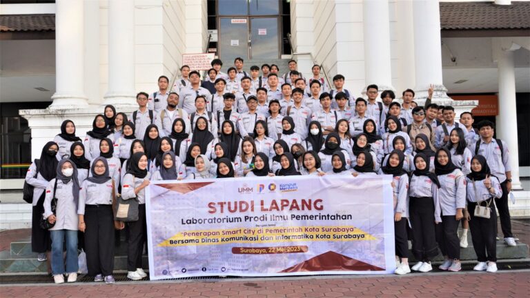 Prodi IP Gelar Field Study Smart City di Diskominfo Kota Surabaya