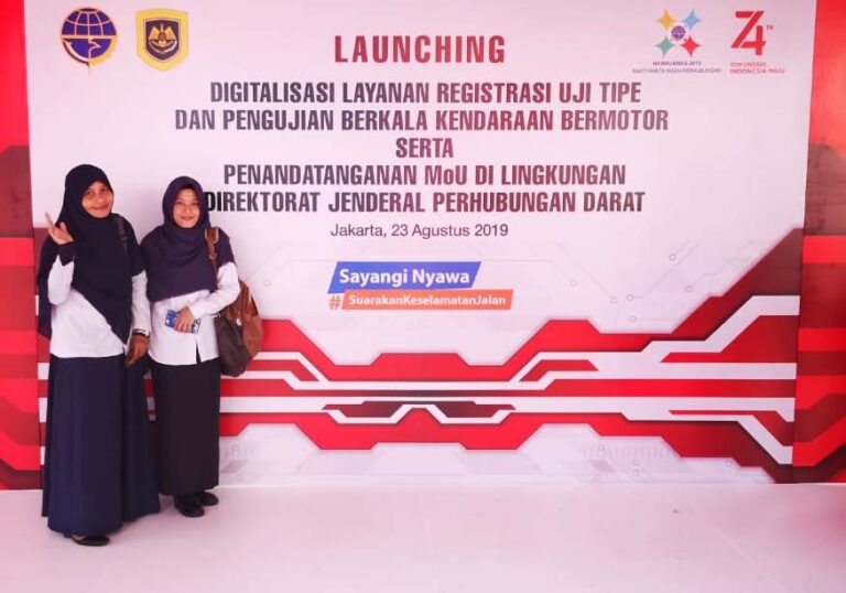 Mahasiswi IP UMM Berpartisipasi Dalam Peluncuran e-SRUT dan BLUe Bersama Ditjen Hubdat