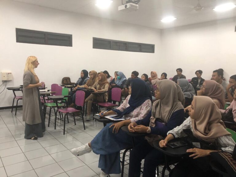 Prodi IP Perlahan Menuju Internasionalisasi