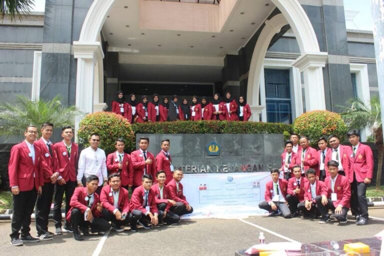 Prodi IP Sukses Selenggarakan SE (Study Excursie) di Jakarta