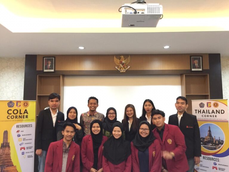 Prodi Ilmu Pemerintahan Gelar Dialog Antar Budaya dengan Mahaiswa Thailand