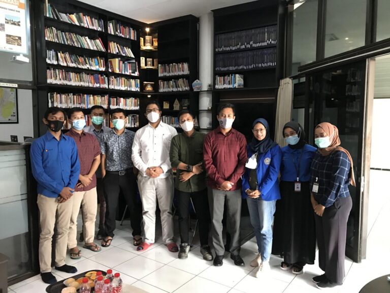 Prodi Ilmu Pemerintahan UM Jember Belajar Pengelolaan Laboratorium ke IP UMM