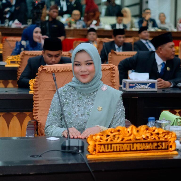 RA Lutfitunnada Purwaningrum: Alumni Muda IP UMM yang Sukses Berkiprah di Dunia Politik