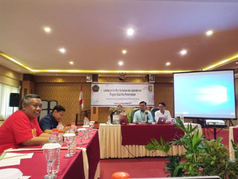 Tingkatkan Kualitas Lembaga, Prodi IP UMM Laksanakan Lokakarya Visi Misi, Kurikulum dan Laboratorium