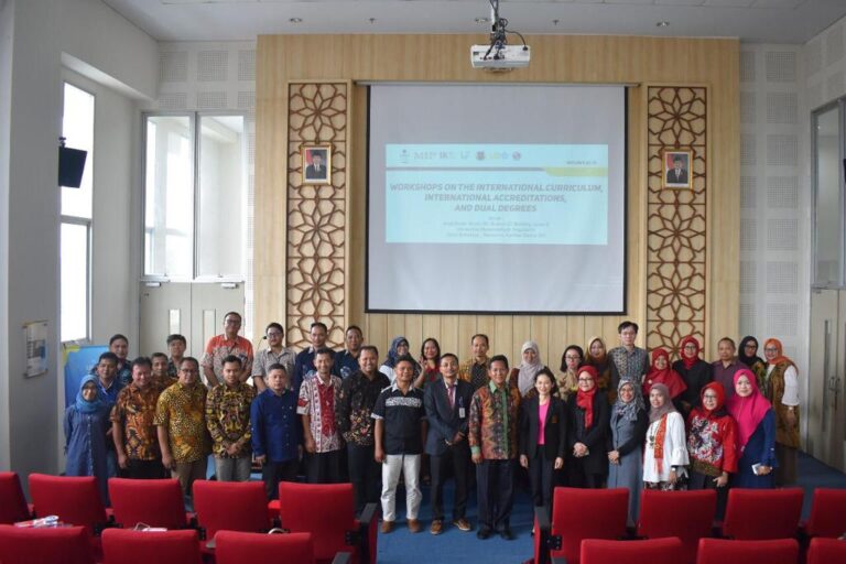 Workshop International Curriculums, International Accreditation & Launching Double Degree Programs UMY