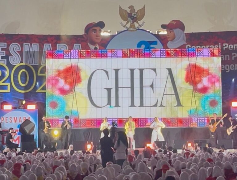 Maba Ilmu Pemerintahan Gen 25 Meriahkan Penutupan Pesmaba UMM 2025
